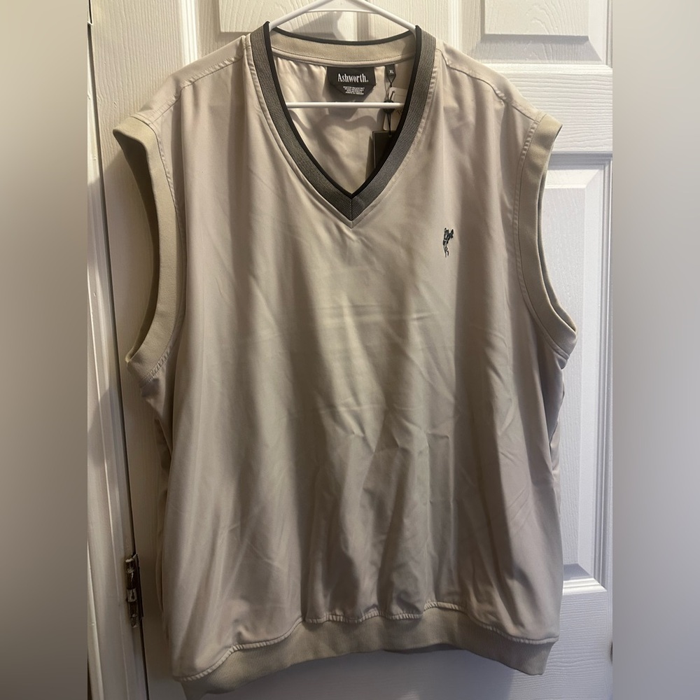 Ashworth Men's Sleeveless V-Neck Golf Vest in Beige with Dark Trim